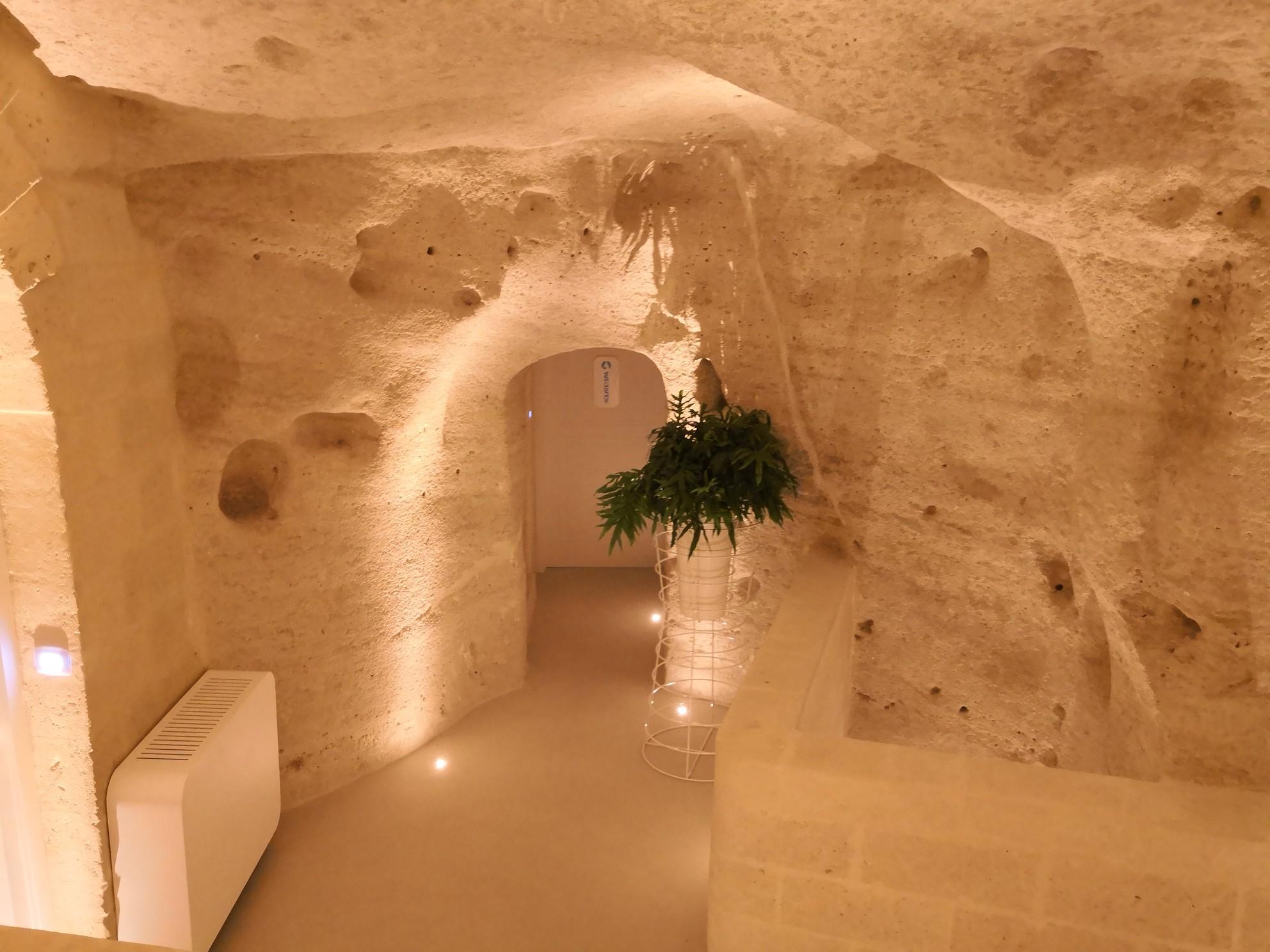Aquatio Cave Luxury & Hotel